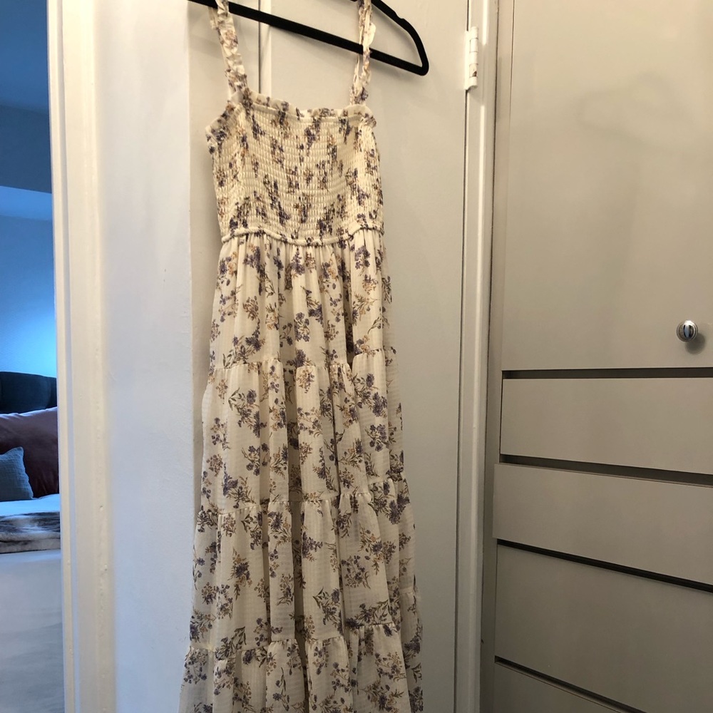 Storia Floral Maxi Dress Size S